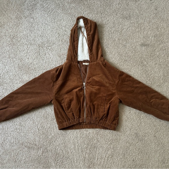 BROWN CORDUROY SHERPA HOOD CROPPED JACKET - Picture 2 of 11
